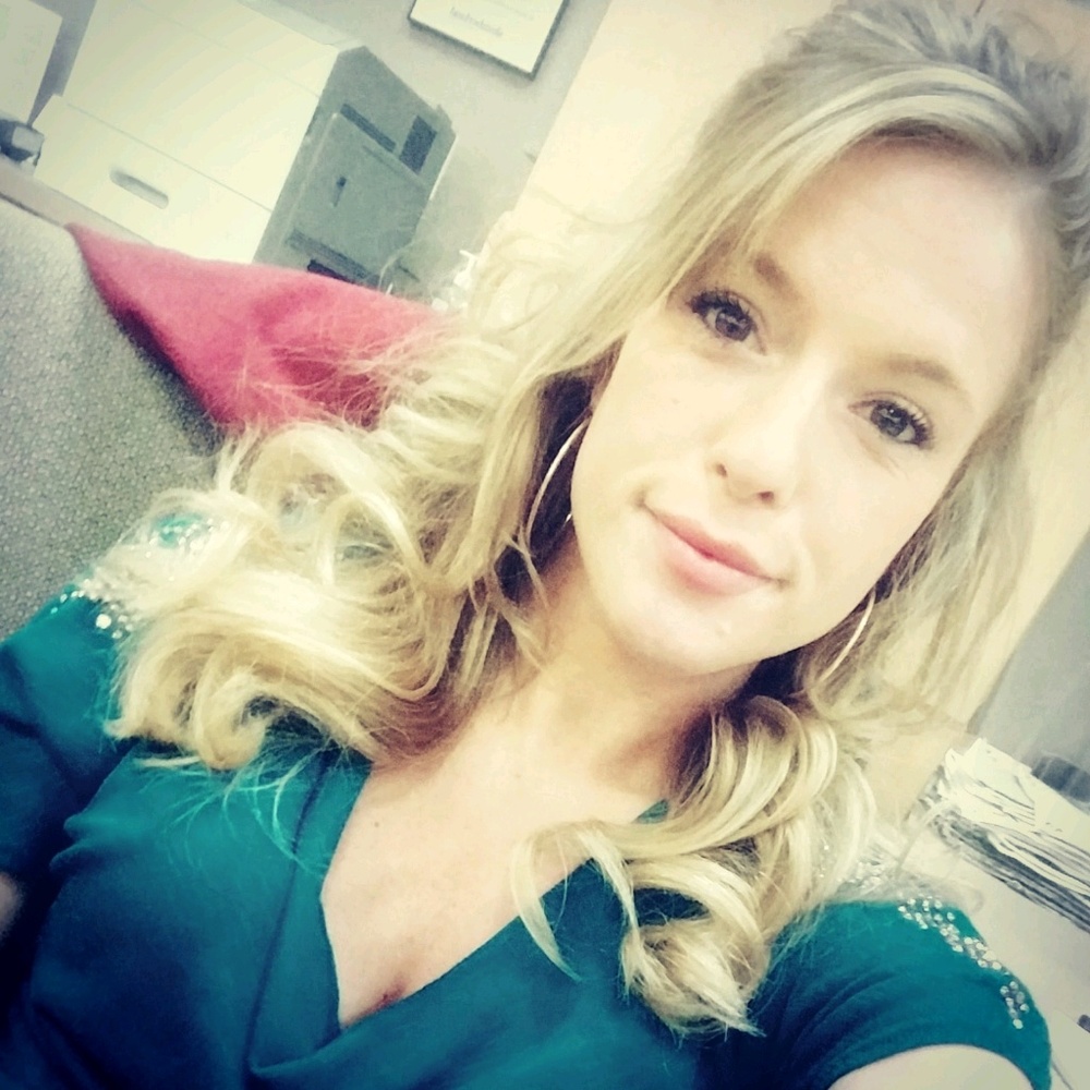 Meet your Posher, Marissa